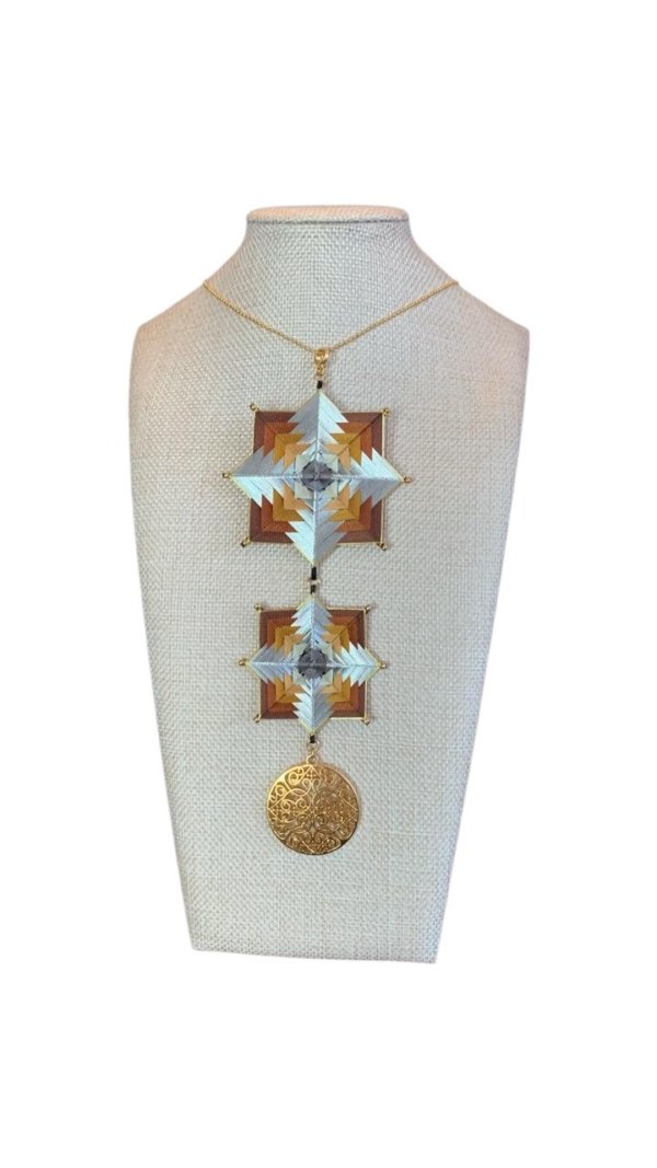 Collar sol sagrado