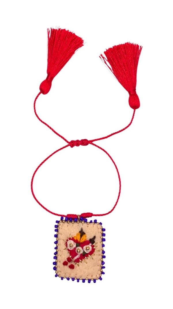 Pulsera “Corazón que florece”