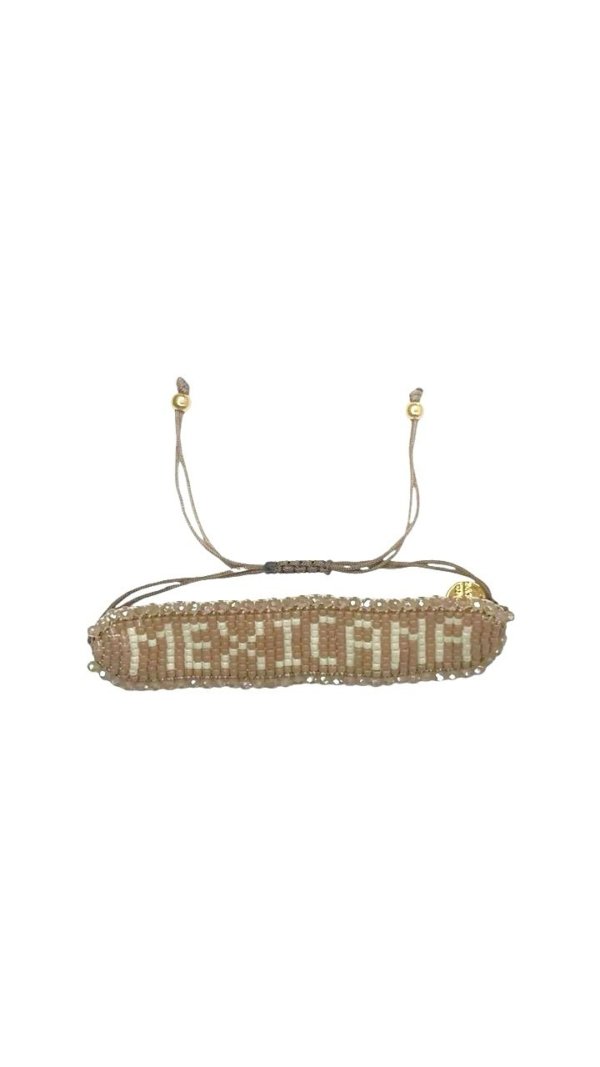 Pulsera color cafe. claro con la palabra "Mexicana"