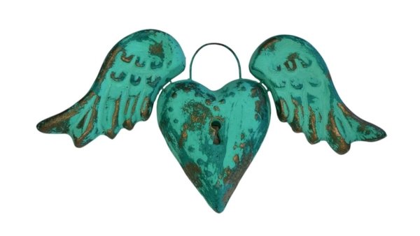 Corazon color verde metalico con alas