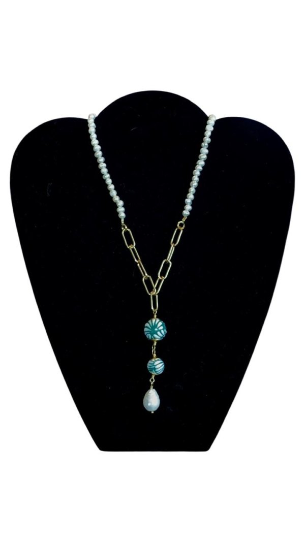 Collar perla lluvia y cerámica