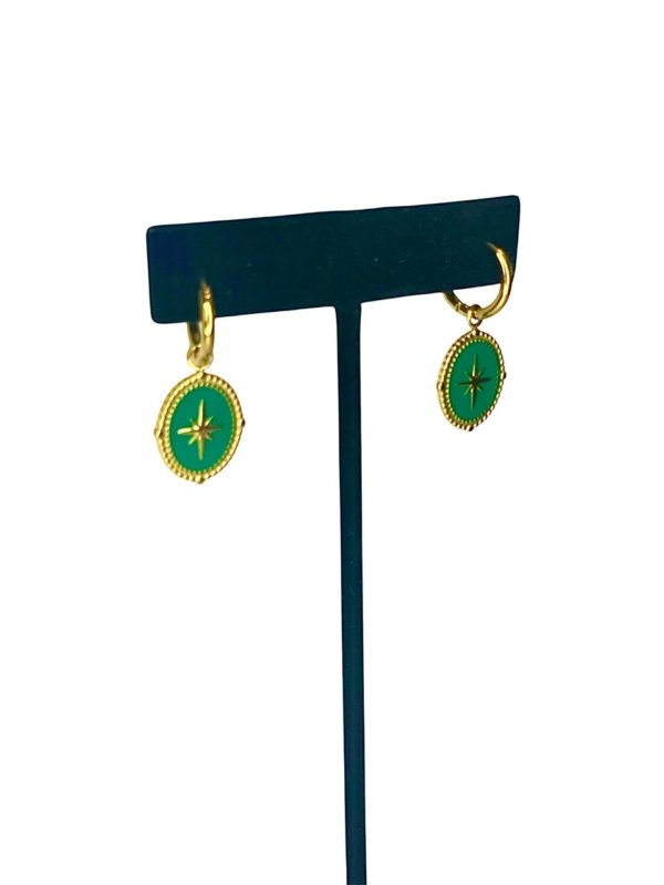 Aretes Daniel Espinosa — Estrella verde con baño de oro - Image 2